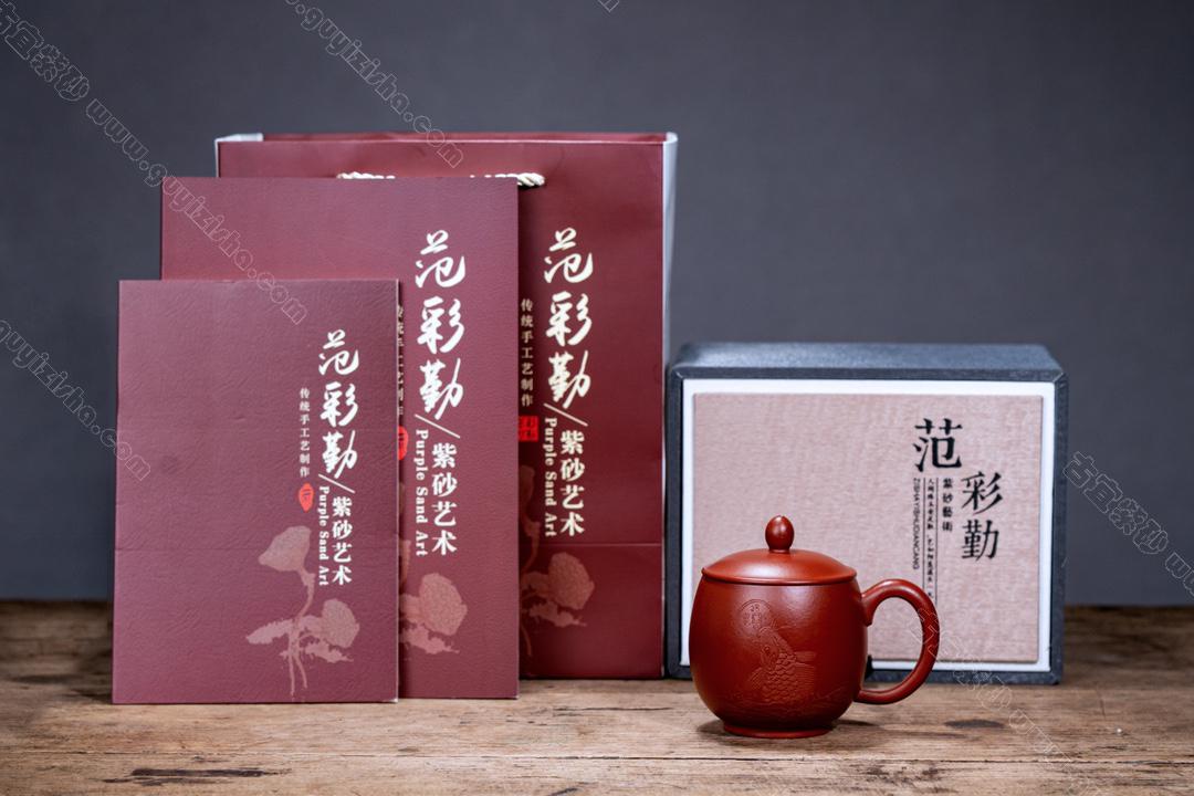 招財(cái)進(jìn)寶杯，千呼萬(wàn)喚始出來，國(guó)家級(jí)工藝美